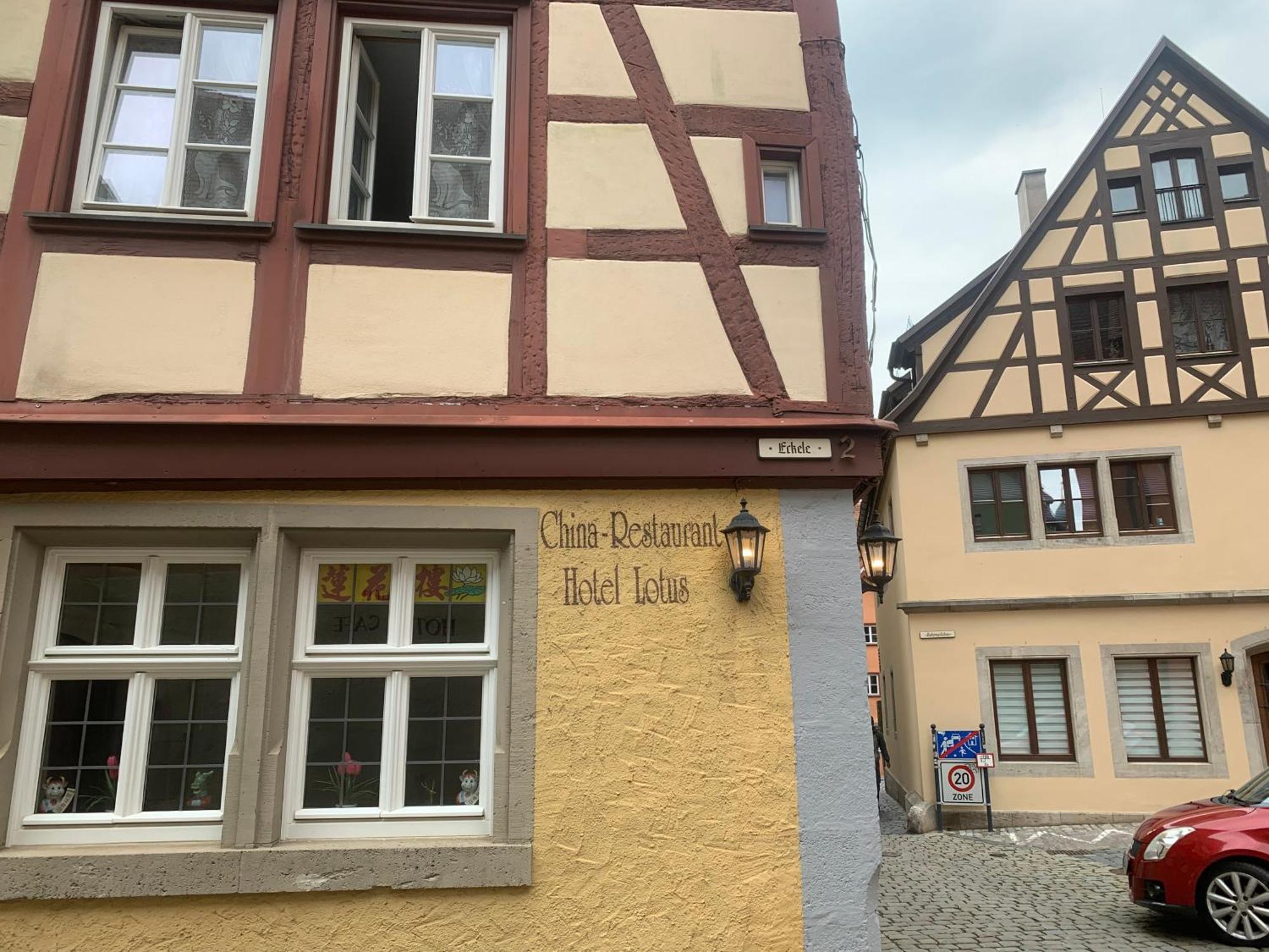 China Restaurant Hotel Lotus Rothenburg ob der Tauber Buitenkant foto