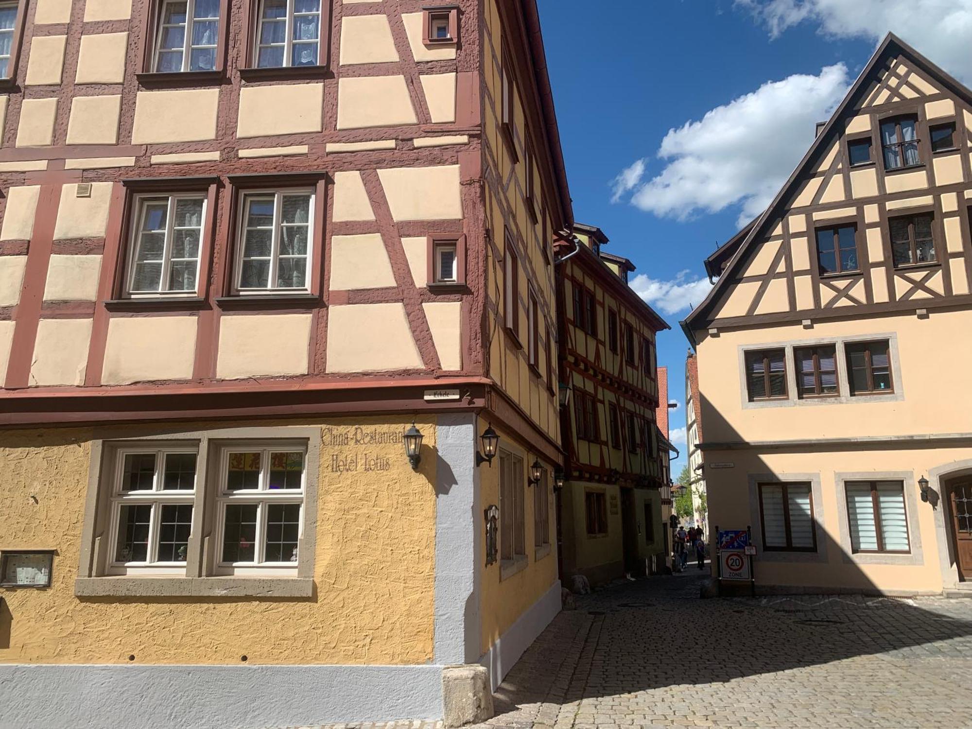 China Restaurant Hotel Lotus Rothenburg ob der Tauber Buitenkant foto